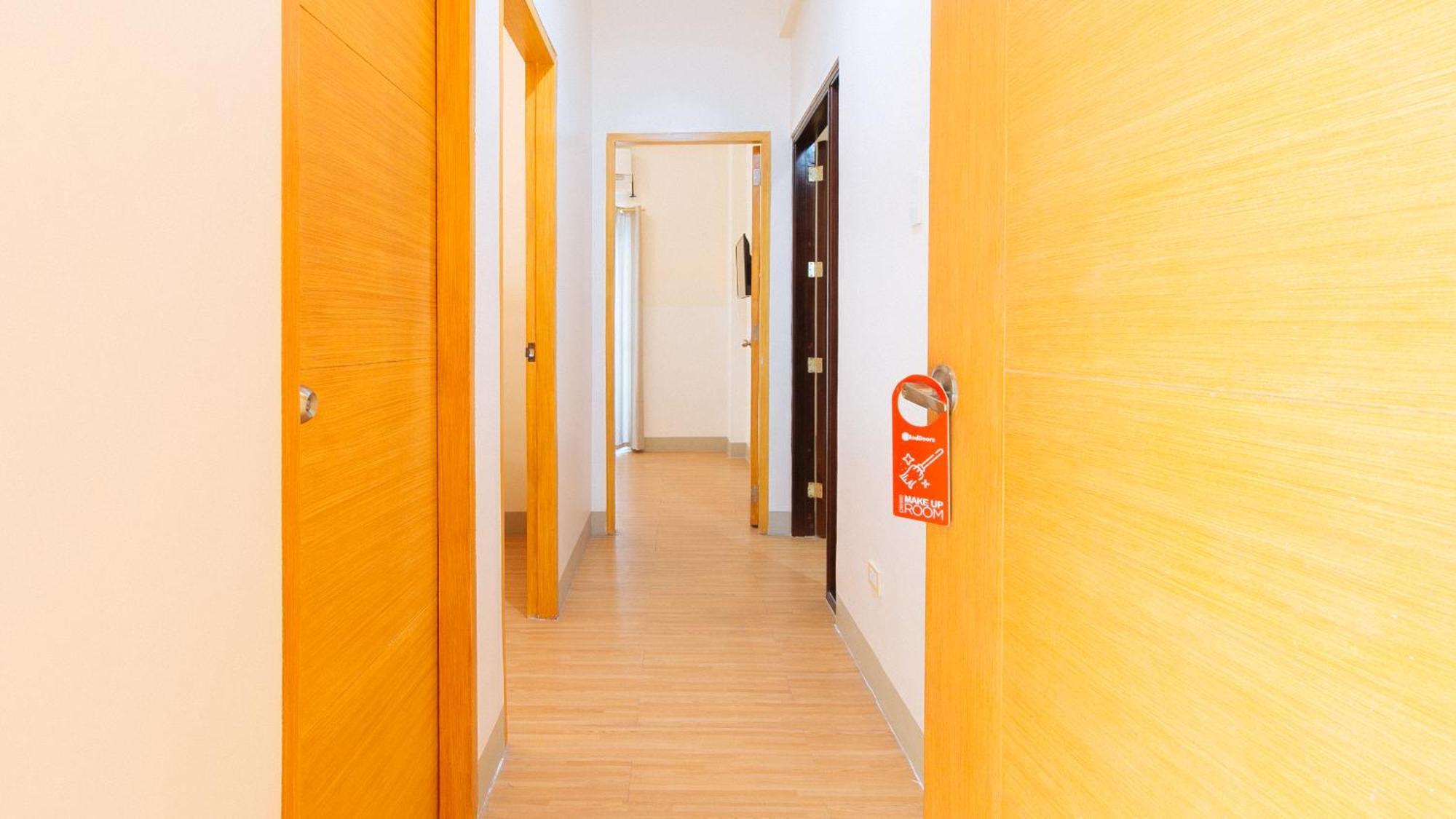 Reddoorz Plus At Alpina Heights Paranaque Paranaque City Exterior foto